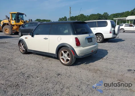 2006 Mini Cooper z USA, uszkodzony, nr VIN WMWRC33506TK18077